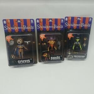 Showdown Bandit Action Figures Lot of 3 Grieves Miss Undertaker Bandit NewNIP